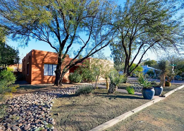 Laguna - Spacious 3br 1ba Private Pool Oasis Near Uofa Tucson